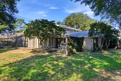 4201 Crawford Dr, Pensacola, FL 32504 - Photo 52