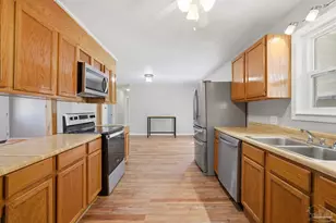 3005 Christine St, Pensacola, FL 32526 - Photo 10