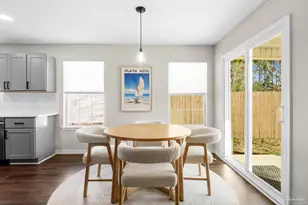 1502 College Pkwy, Gulf Breeze, FL 32563 - Photo 4