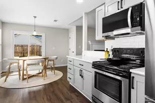 1502 College Pkwy, Gulf Breeze, FL 32563 - Photo 8