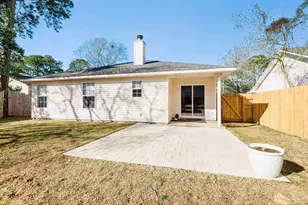 1502 College Pkwy, Gulf Breeze, FL 32563 - Photo 18