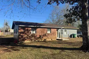 104 Evelyn St, Flomaton, AL 36441 - Photo 4