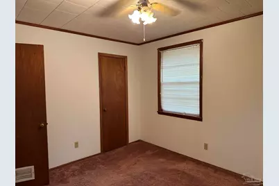 7053 W Fairfield Dr, Pensacola, FL 32506 - Photo 16