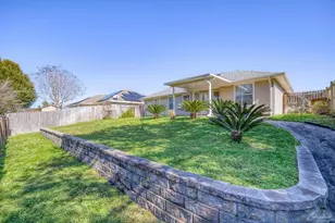 1953 Shadow Lake Dr, Gulf Breeze, FL 32563 - Photo 40