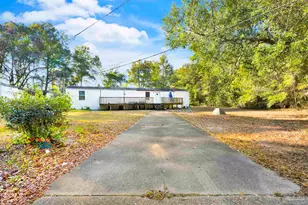 1697 Saxon St, Pensacola, FL 32505 - Photo 12