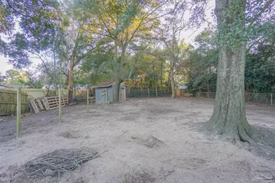 621 W Hernandez St, Pensacola, FL 32501 - Photo 30