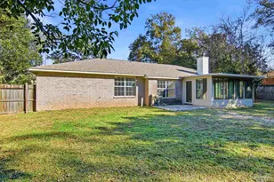 7705 W Jackson St, Pensacola, FL 32506 - Photo 4