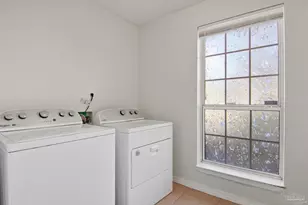 7705 W Jackson St, Pensacola, FL 32506 - Photo 12