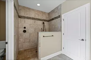 7933 Silver Maple Dr, Milton, FL 32583 - Photo 40