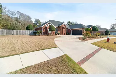 958 Bucyrus Ln, Cantonment, FL 32533 - Photo 2