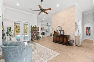 958 Bucyrus Ln, Cantonment, FL 32533 - Photo 4