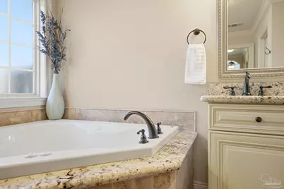 1689 Woodlawn Way, Gulf Breeze, FL 32563 - Photo 68