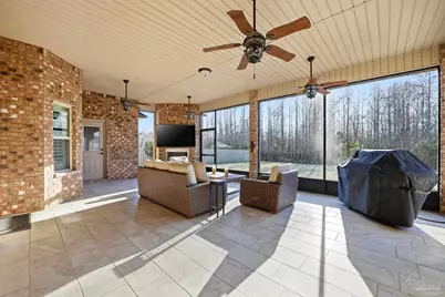 1689 Woodlawn Way, Gulf Breeze, FL 32563 - Photo 48