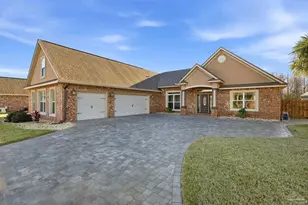 1689 Woodlawn Way, Gulf Breeze, FL 32563 - Photo 4