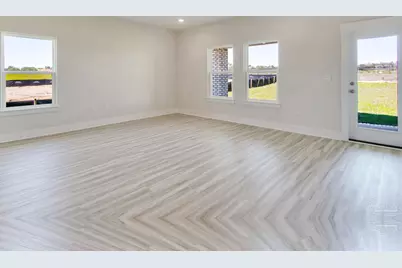 8605 Russellcross Blvd, Pensacola, FL 32507 - Photo 8