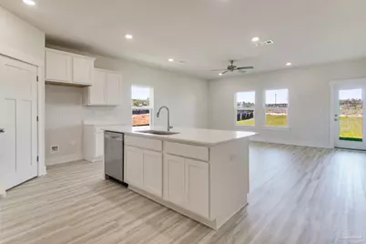 8605 Russellcross Blvd, Pensacola, FL 32507 - Photo 10