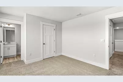 8610 Russellcross Blvd, Pensacola, FL 32507 - Photo 16