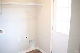 8055 El Estrecho Dr, Pensacola, FL 32514 - Photo 22