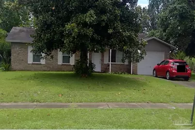 445 W Kingsfield Rd, Cantonment, FL 32533 - Photo 1