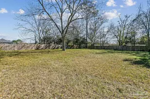 445 W Kingsfield Rd, Cantonment, FL 32533 - Photo 6