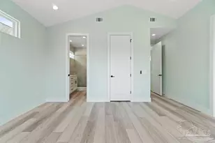 1180 W Intendencia St, Pensacola, FL 32502 - Photo 10