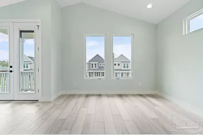 1180 W Intendencia St, Pensacola, FL 32502 - Photo 12