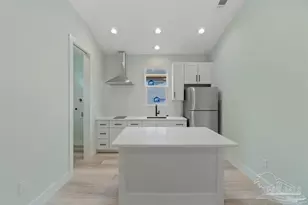 1180 W Intendencia St, Pensacola, FL 32502 - Photo 22