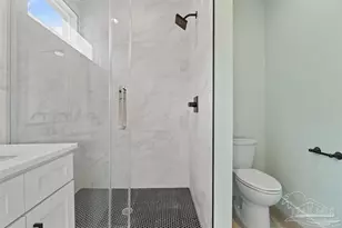 1180 W Intendencia St, Pensacola, FL 32502 - Photo 14