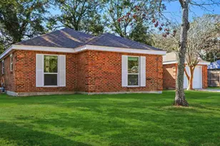 4285 Bonway Dr, Pensacola, FL 32504 - Photo 2