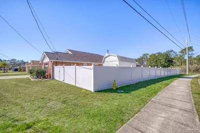 8778 Faye Ct, Navarre, FL 32566 - Photo 48