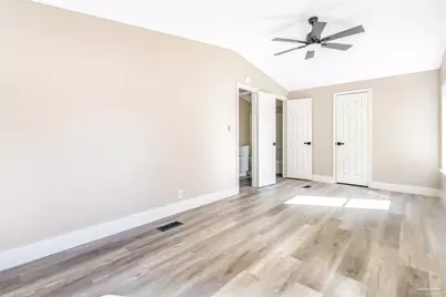 211 Evergreen Dr, Mary Esther, FL 32569 - Photo 34