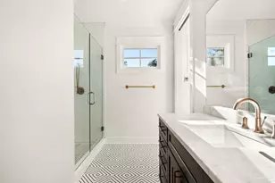 518 Navy Cove Blvd, Gulf Breeze, FL 32561 - Photo 48