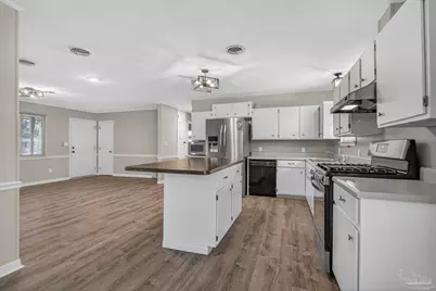 7130 Melba St, Pensacola, FL 32504 - Photo 12