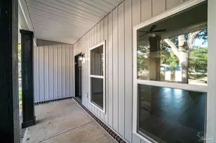 5597 Crestwood Dr, Milton, FL 32583 - Photo 4