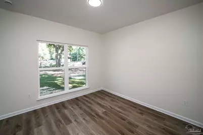 5597 Crestwood Dr, Milton, FL 32583 - Photo 12