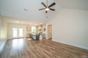 5597 Crestwood Dr, Milton, FL 32583 - Photo 6