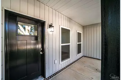 5597 Crestwood Dr, Milton, FL 32583 - Photo 4