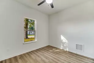 1000 W Yonge St, Pensacola, FL 32501 - Photo 22