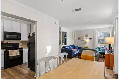 904 E Texar Dr, Pensacola, FL 32503 - Photo 10