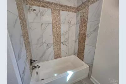 517 Chaseville St, Pensacola, FL 32507 - Photo 10