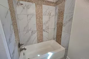 517 Chaseville St, Pensacola, FL 32507 - Photo 10