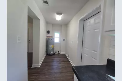 517 Chaseville St, Pensacola, FL 32507 - Photo 6