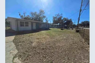 517 Chaseville St, Pensacola, FL 32507 - Photo 1