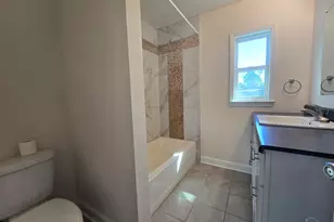 517 Chaseville St, Pensacola, FL 32507 - Photo 8