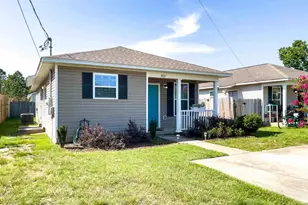 8921 Camshire Cir, Pensacola, FL 32507 - Photo 1