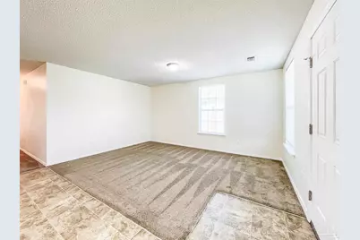 8921 Camshire Cir, Pensacola, FL 32507 - Photo 6