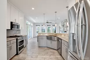 16262 Tarpon Dr, Pensacola, FL 32507 - Photo 14