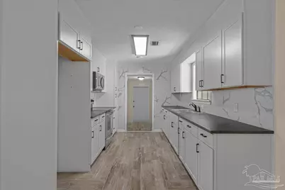 4977 Sanchez Ln, Pensacola, FL 32507 - Photo 14