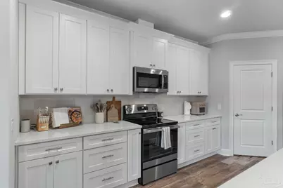 2582 Lovewood Dr, Navarre, FL 32566 - Photo 14