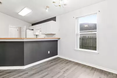 1523 Galvin Ave, Pensacola, FL 32526 - Photo 10